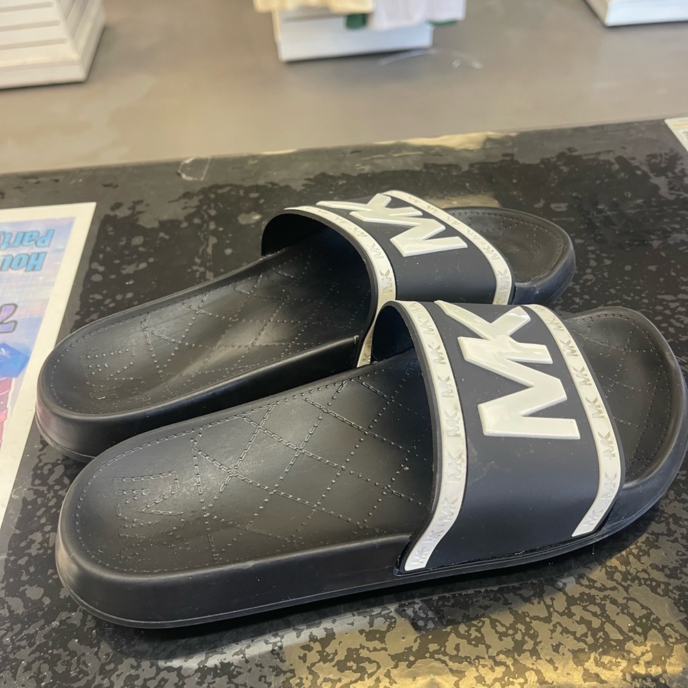 Michael Kors Black and White Slide Sandals - Picture 3 of 5